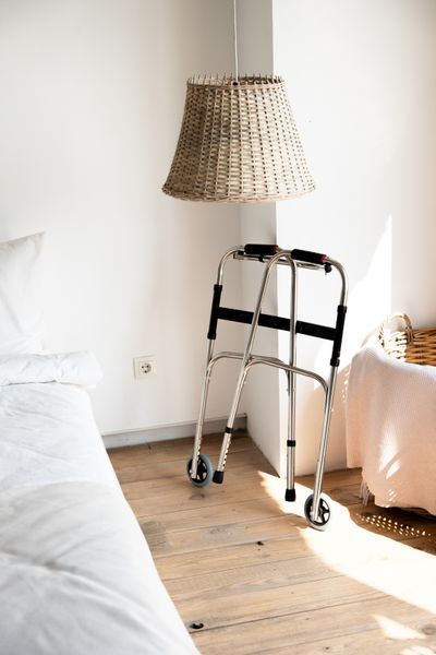 Ходунки шагающие складные AIRM HEALTH с 2 колесами (9508_0001) 9508_0001 фото